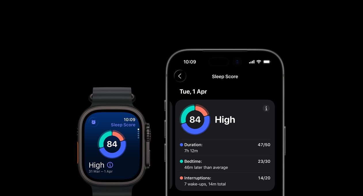 Sleep score circle graph and rating on Apple Watch Ultra 3, full analysis open on paired iPhone