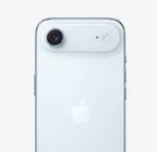 iPhone Air, parte posterior, color azul cielo, sistema de cámara Fusion principal en el módulo superior
